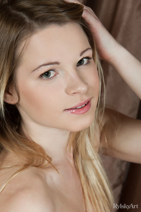 Александра, 37 лет, 1 размер груди