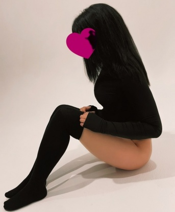 Олечка, 23 года, 2 размер груди